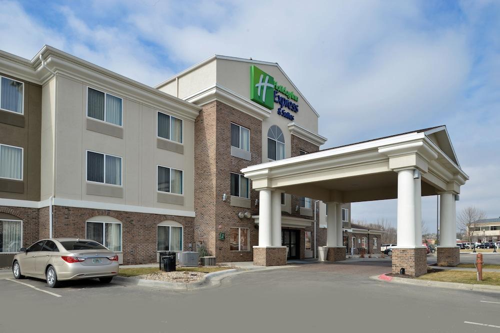 Holiday Inn Express Hotel & Suites Omaha West, An Ihg Hotel Exterior foto